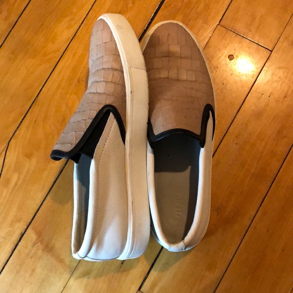 ~SALE~ Vince leather slip ons. Worn once! 11/11.5 - Picture 2 of 4